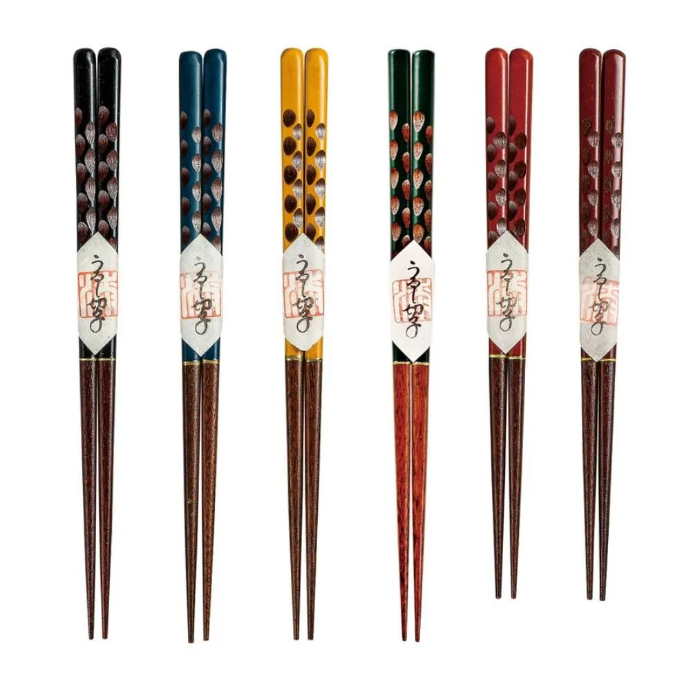 Isuke Lacquered Wooden Japanese Chopsticks Traditional Design - Image 2