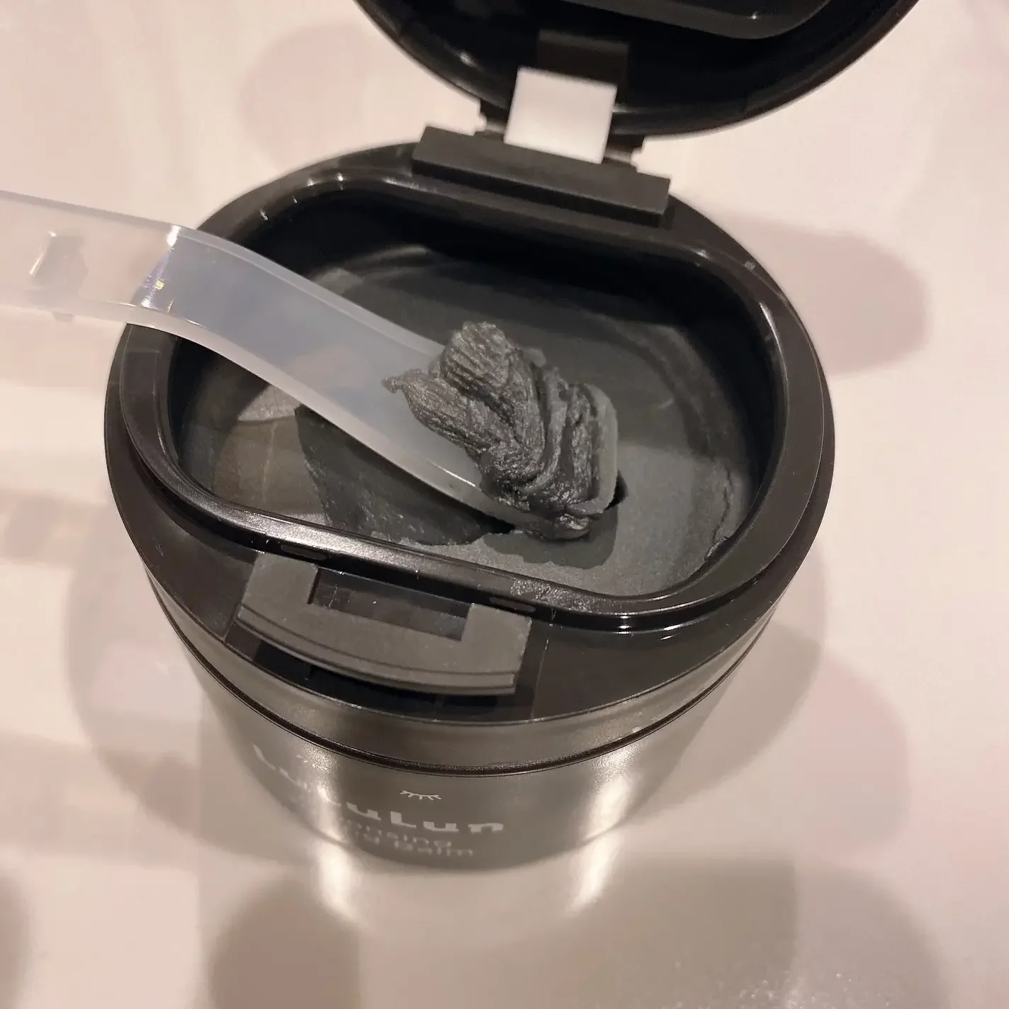 Lululun Charcoal Cleansing Balm Clear Black 90g - Image 8
