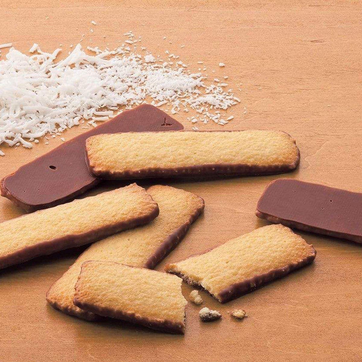 Royce Baton Cookies Coconut and Hazelcacao 50 Pieces - Image 4