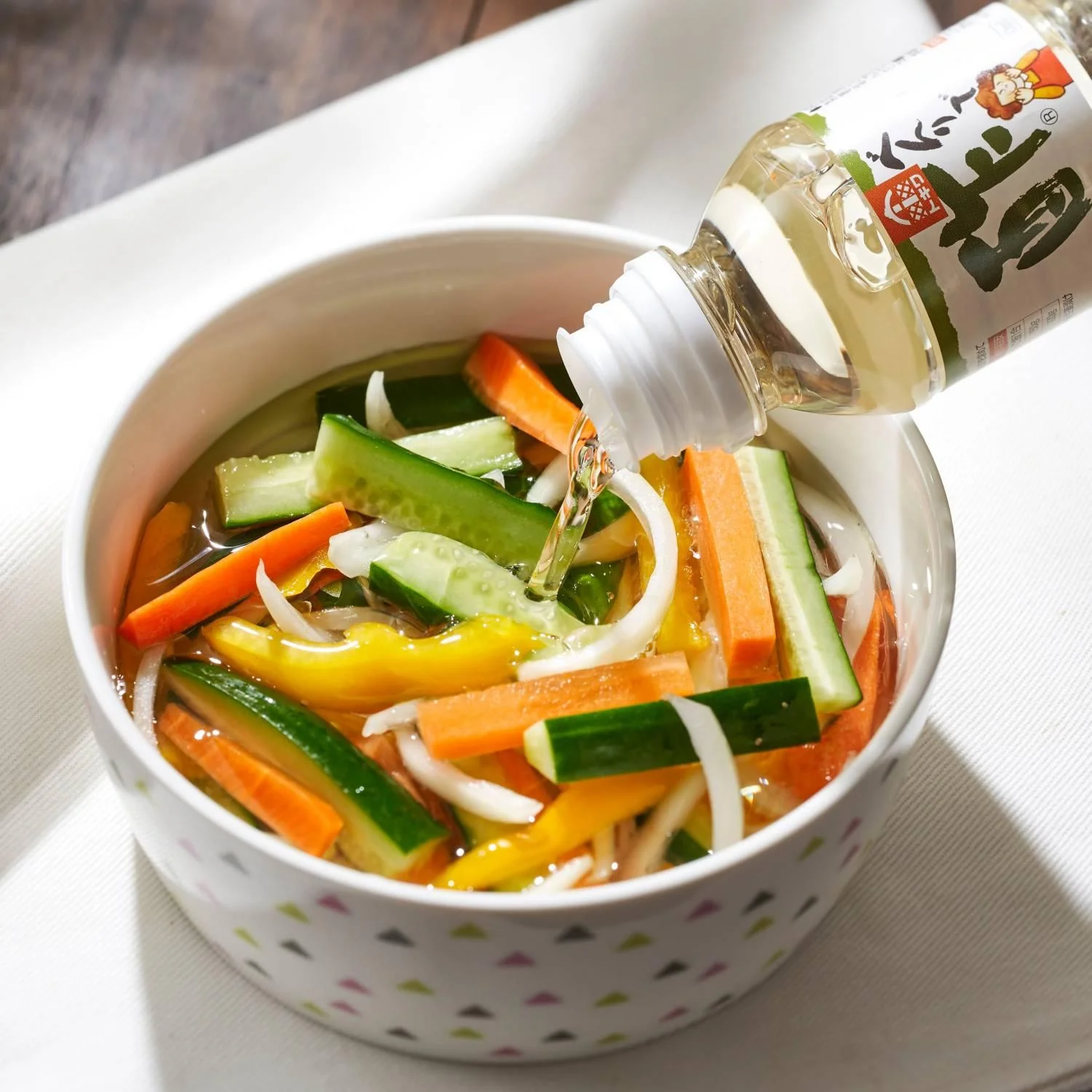 Tokiwa Benri Multipurpose Blended Mild Vinegar & Dashi For Cooking 1L - Image 2
