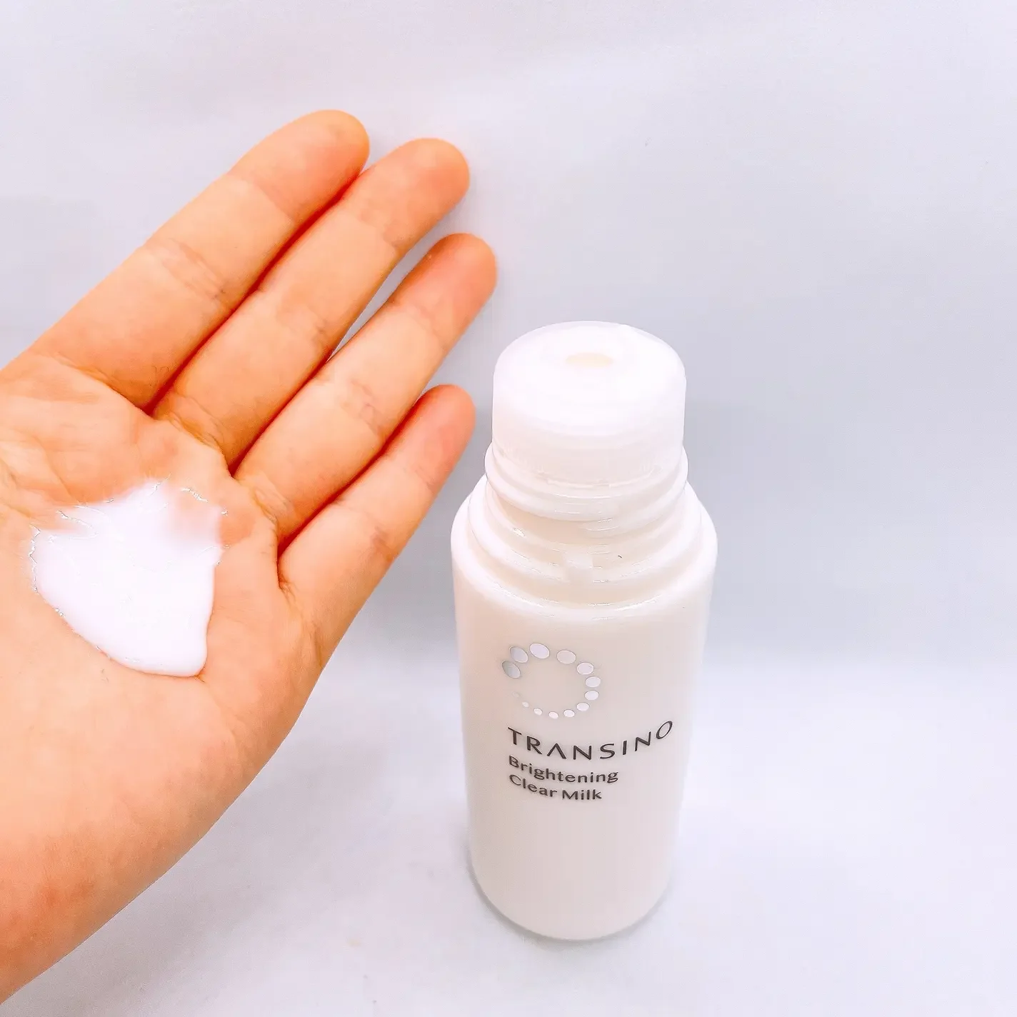 Transino Brightening Clear Milk EX Emulsion for Dark Spots100ml - Image 4