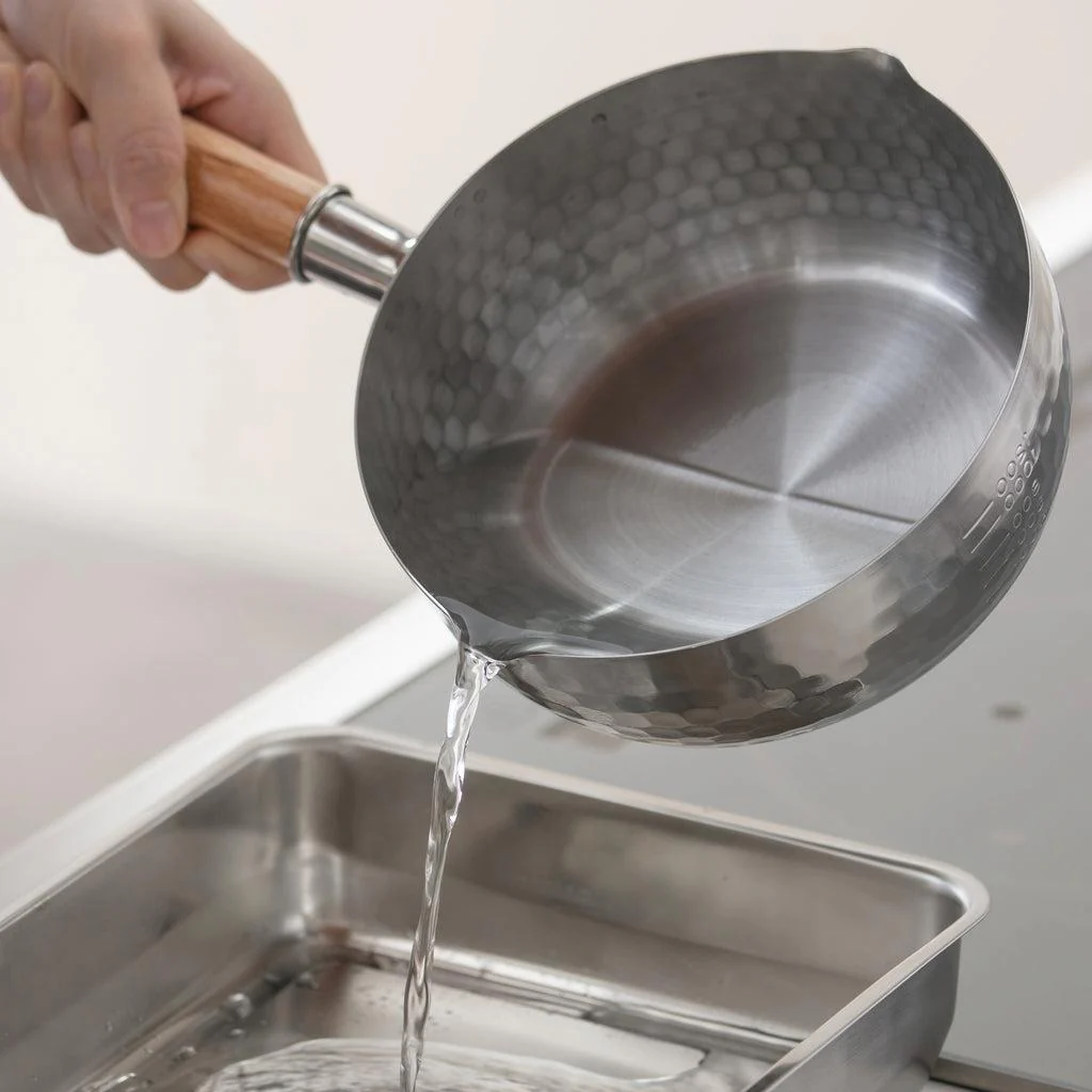 Yoshikawa Yukihira Saucepan Stainless Steel Pot 2.2 Quart 20cm YH6753 - Image 3